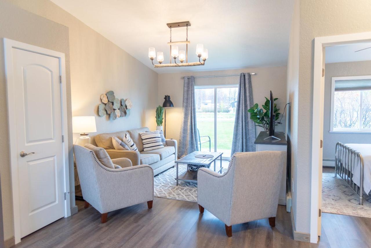 Colony Suites Палмър Екстериор снимка